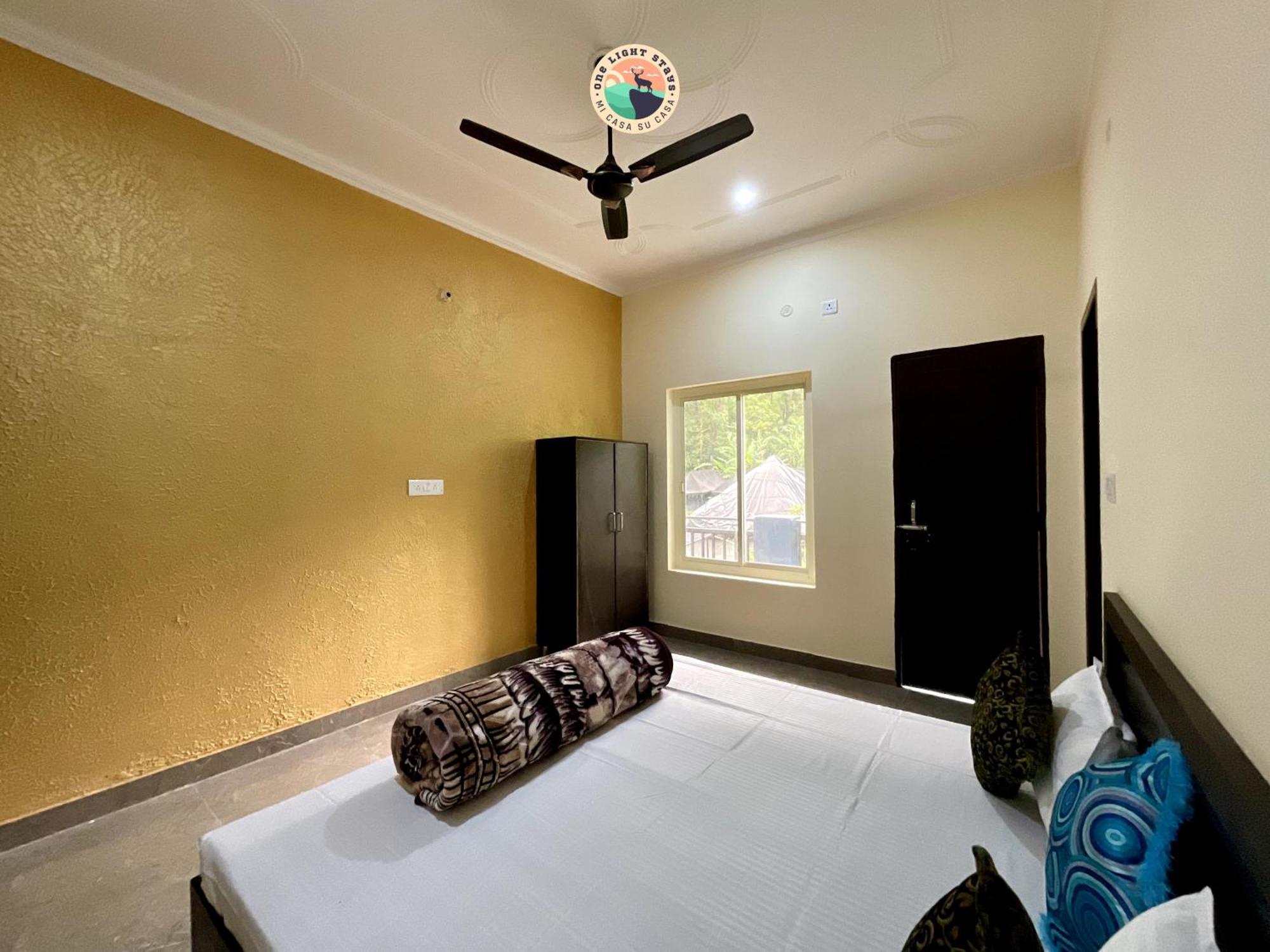 Rudram Aura X One Light Stays Rishīkesh Extérieur photo