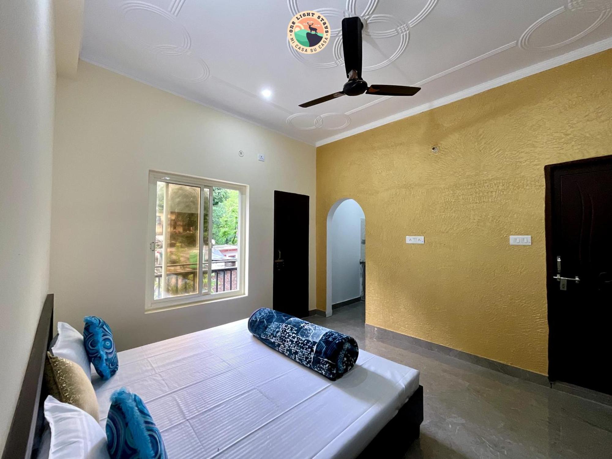 Rudram Aura X One Light Stays Rishīkesh Extérieur photo