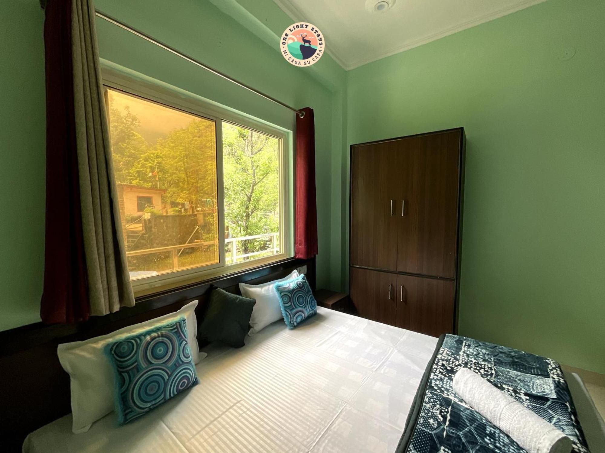 Rudram Aura X One Light Stays Rishīkesh Extérieur photo